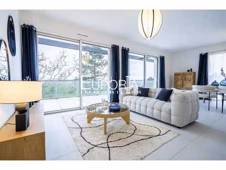 maison sur toit t4 105m2 avec 108 m2 de terrasse avec vue d'exce