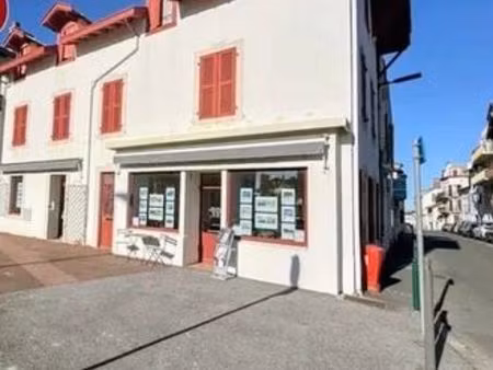 maison de 10 pièces de luxe en vente à biarritz  nouvelle-aquitaine