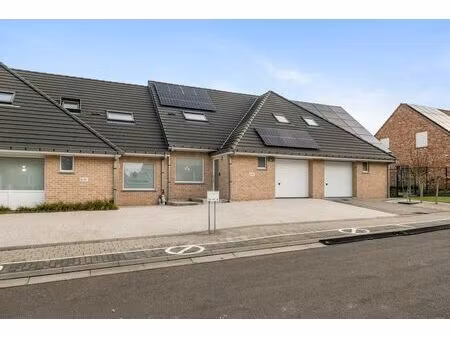 huis te koop in vichte met 3 slaapkamers