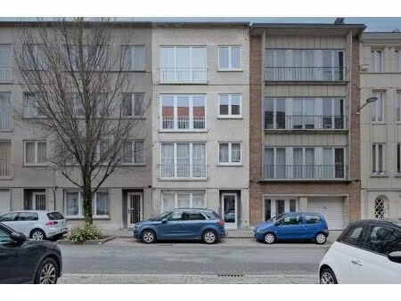 appartement à vendre à rue major pétillon 9 etterbeek (vbd70135)