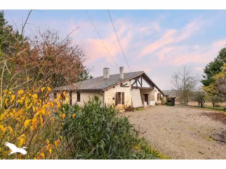 vente maison 8 pièces 204 m² à sainte-mère (32700)  337 900 €
