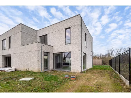 huis te koop in beringen met 3 slaapkamers