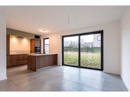 huis te koop in houthalen-helchteren met 3 slaapkamers