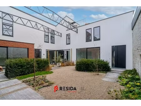 appartement te koop in kortrijk met 3 slaapkamers