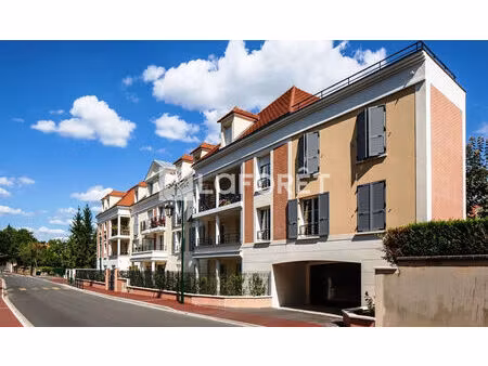 parking plaisir à louer