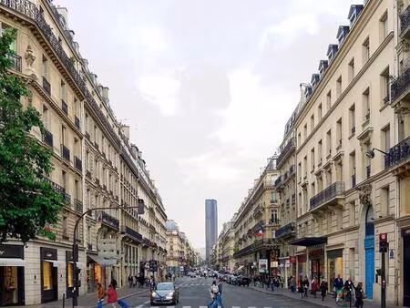 location pure / rue de rennes