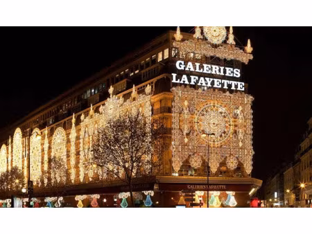 location pure - en face des galeries la fayette