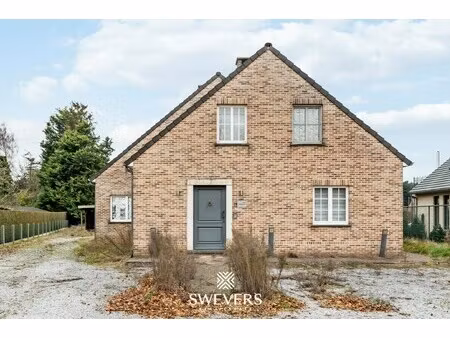 huis te koop in beringen met 4 slaapkamers