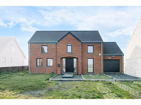 huis te koop in croix-lez-rouveroy met 3 slaapkamers