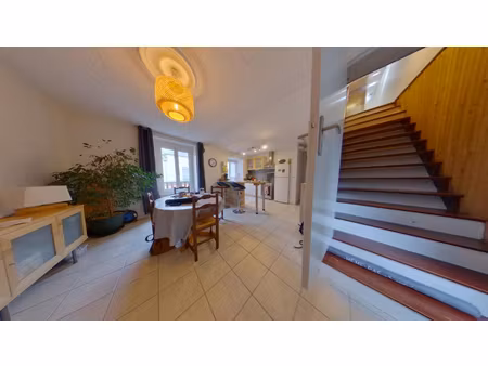 appartement combourg 3 pièce(s) 85 m2