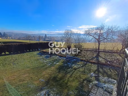 maison familiale de 212 m² à noirétable avec terrain clos de 2 025 m²