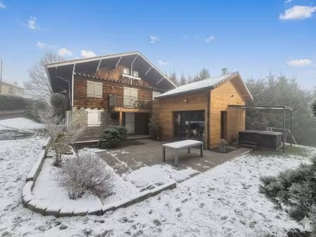 en exclusivité saint genest malifaux 42660 maison type chalet exposé sud entièrement rénov