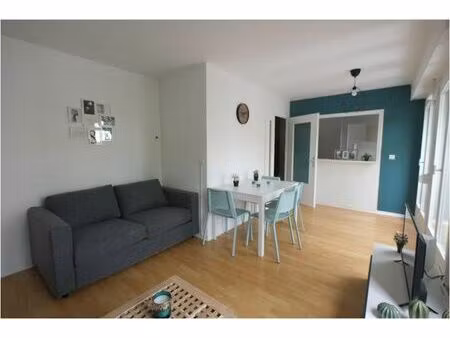 chambre appart. meublee