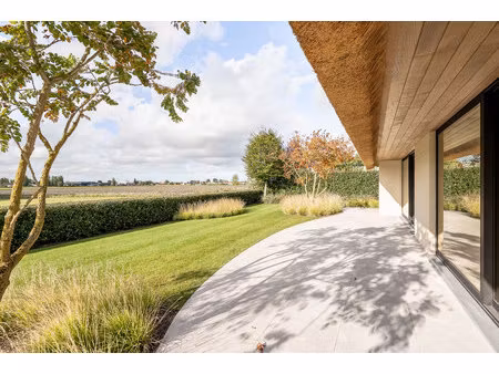 huis te koop in knokke-heist met 5 slaapkamers