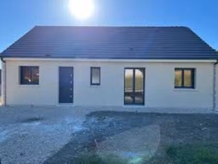 location maison 3 pièces 70 m² à sainte-croix-du-mont (33410)