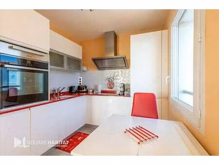 vente appartement 3 pièces bord de mer à saint-gilles-croix-de-vie (85800) : à vendre 3 pi