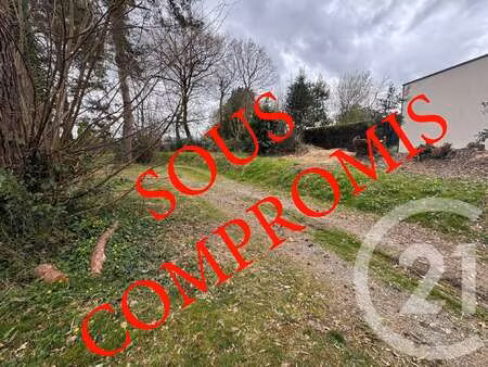 vente terrain à treillières (44119) : à vendre / 689m² treillières