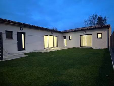 maison neuve bourg de peage   tres qualitative   proche commerces