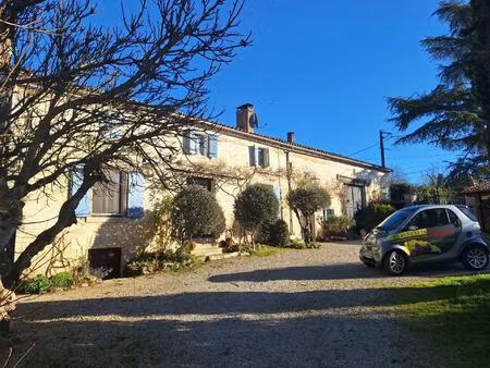 longere + gite terrain 16110