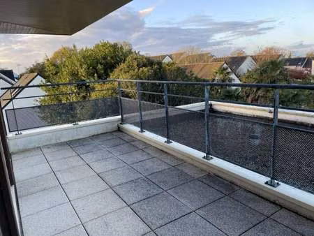 location appartement 2 pièces à quimper (29000) : à louer 2 pièces / 42m² quimper