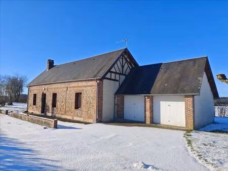 location maison à saint-symphorien-des-bruyères (61300) : à louer / 100m² saint-symphorien