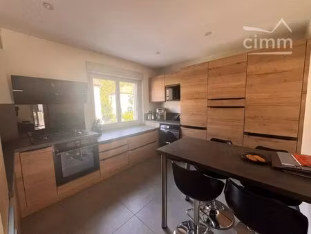 location appartement 51 m² à la tour-du-pin (38110)