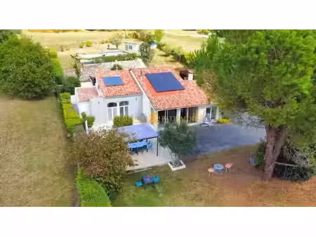 vente maison 7 pièces 208 m² à saint-hilaire-de-lusignan (47450)  480 000 €