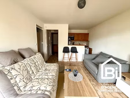 location appartement 2 pièces 28 m² à ouistreham (14150)  730 €