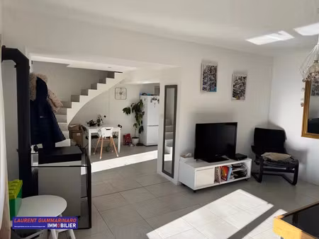 vente maison 4 pièces 113 m² à aix-en-provence (13090)  495 000 €