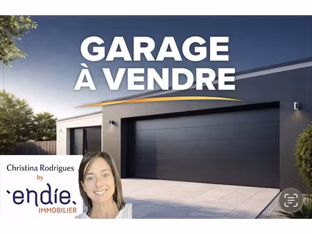 vente parking à salernes (83690)  25 000 €