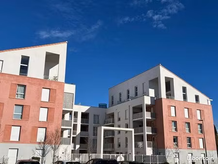 garage/box 16 m² miramas