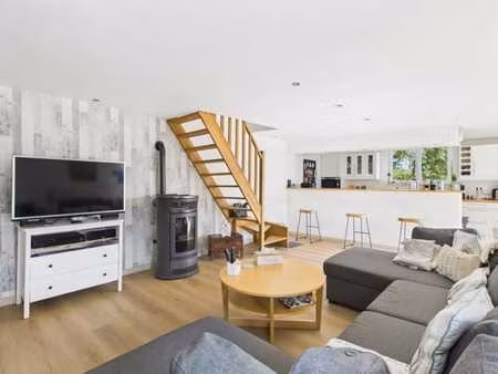 charmante maison 3 facades renovee peb