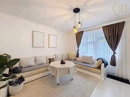 superbe appartement 2 chambres avec terasse !