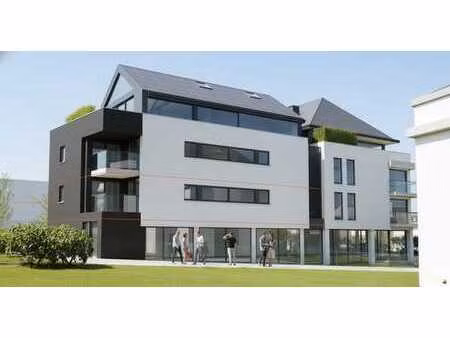 magnifique appartement nouveau face à la cathédrale