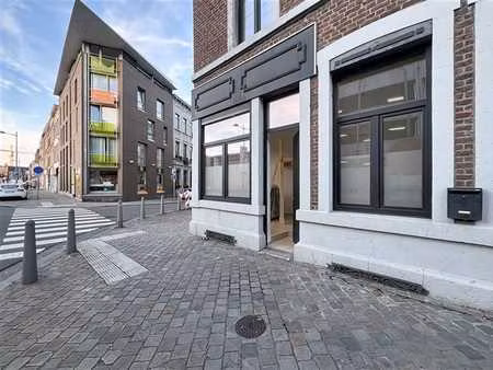 studio rénové dans le quartier des guillemins