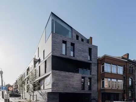 penthouse neuf au centre de visé