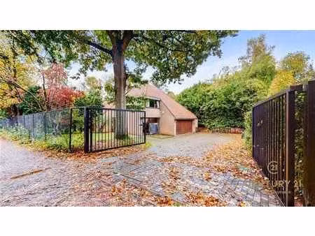 villa 4 chambres + bureau  2 sdb