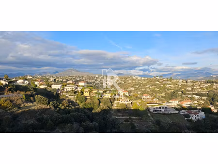 route de bellet - 3 pieces - 57m2 - terrasse 9m2 - garage -