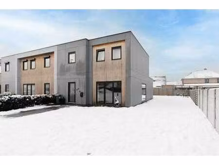 recente  energiezuinige 3 slk woning in een kindvriendeli...