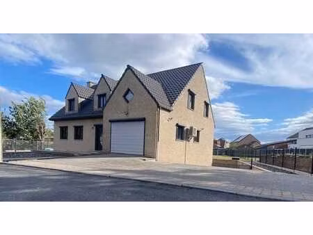 villa avec jardin et garage