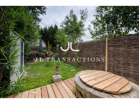 magnifique t3 avec jardin privatif et vue sur le palais gall