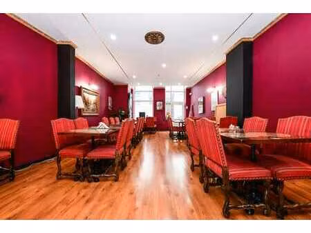 superbe commerce idealement situe