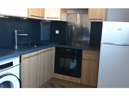 location appartement  52.34 m² t-3 à limoges  630 €