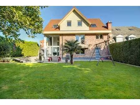 luxueuse maison familiale dans le centre de mouscron !