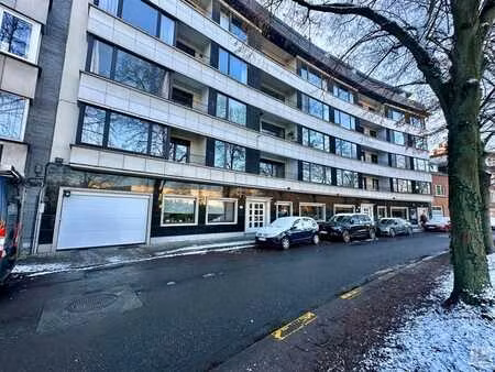 ruim 2 slaapkamer appartement met terras en mogelijkheid ...