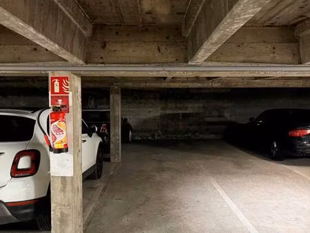 vente garage lyon 7 (69007)