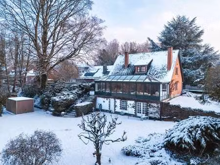 propriété ds un cadre exceptionnel sur 2 ha 84 a