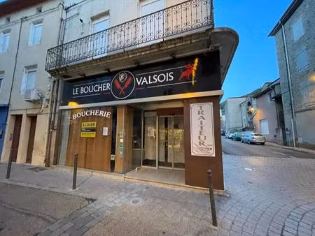 local commercial à louer