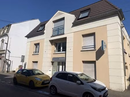 local d'activités à louer