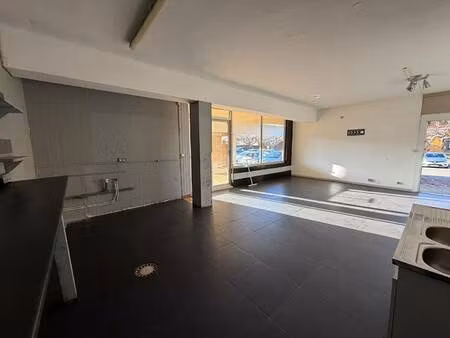 local commercial à vendre